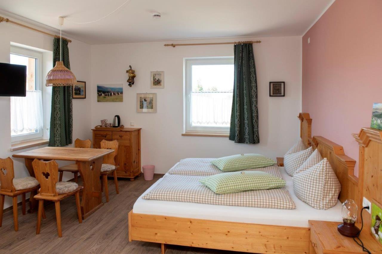 Pension Biohof Kluegel Freital Bagian luar foto